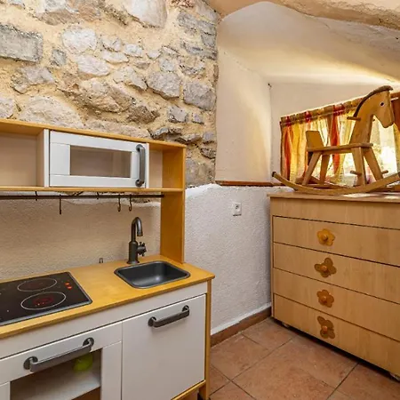 Waterfront By The Sea * クリムノ