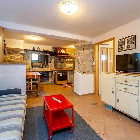 Waterfront By The Sea アパート