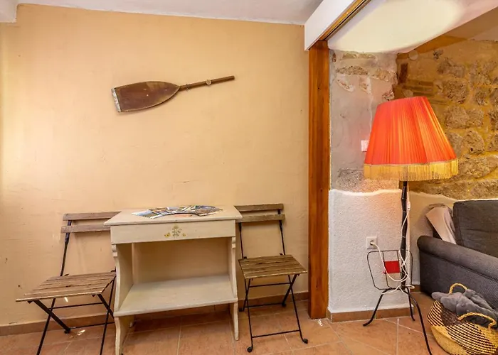 Waterfront By The Sea *